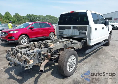 2017 Ford F-250 Xl from USA, damaged, VIN 1FT7W2B65HEC32263